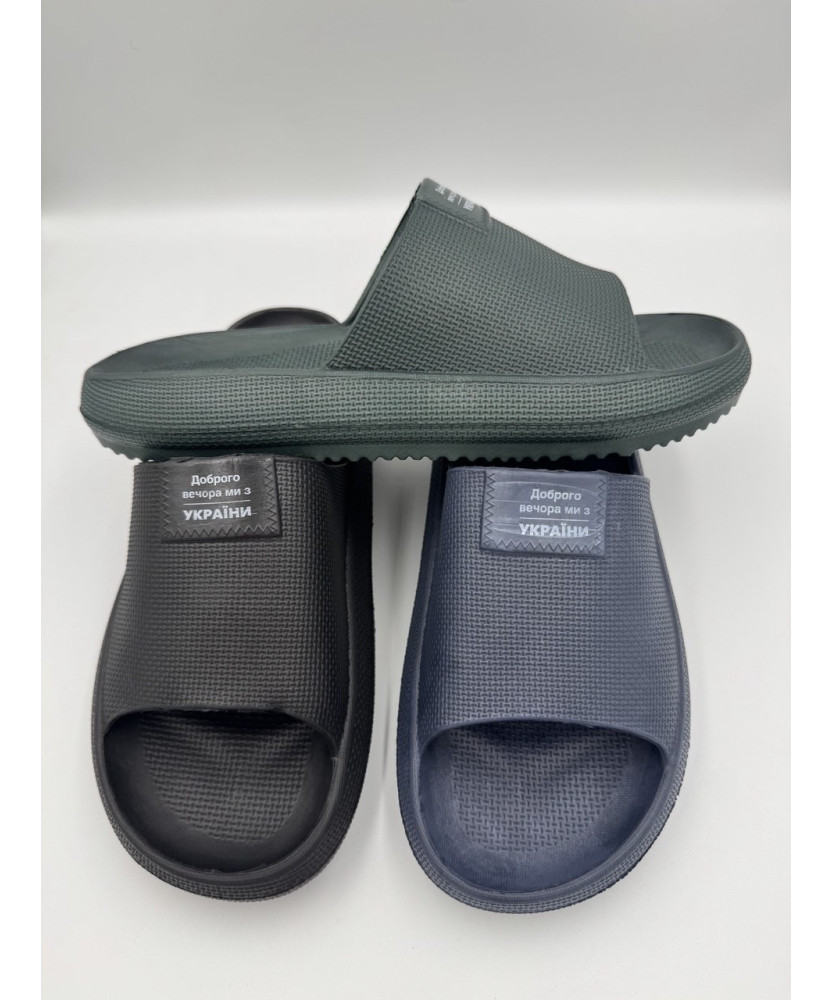 Чоловічі шльопанці 