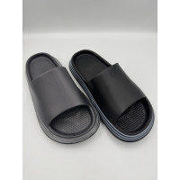 Чоловічі шльопанці Чоловічі шльопанці