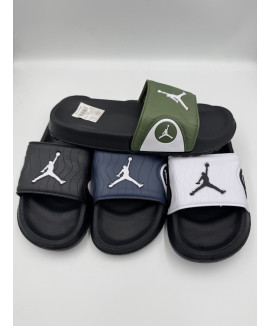 Чоловічі шльопанці Jordan