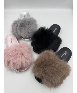 Мехові жіночі шльопанці